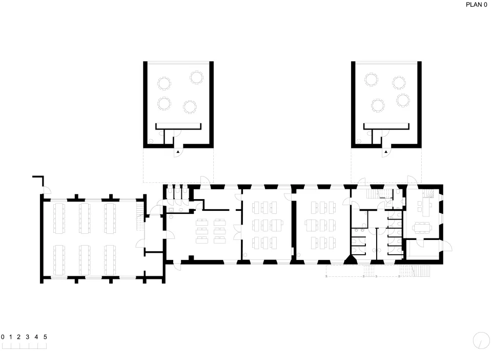 LRArchitectes rénovation contemporaine ecole fondamentale béton rouge vierset namur