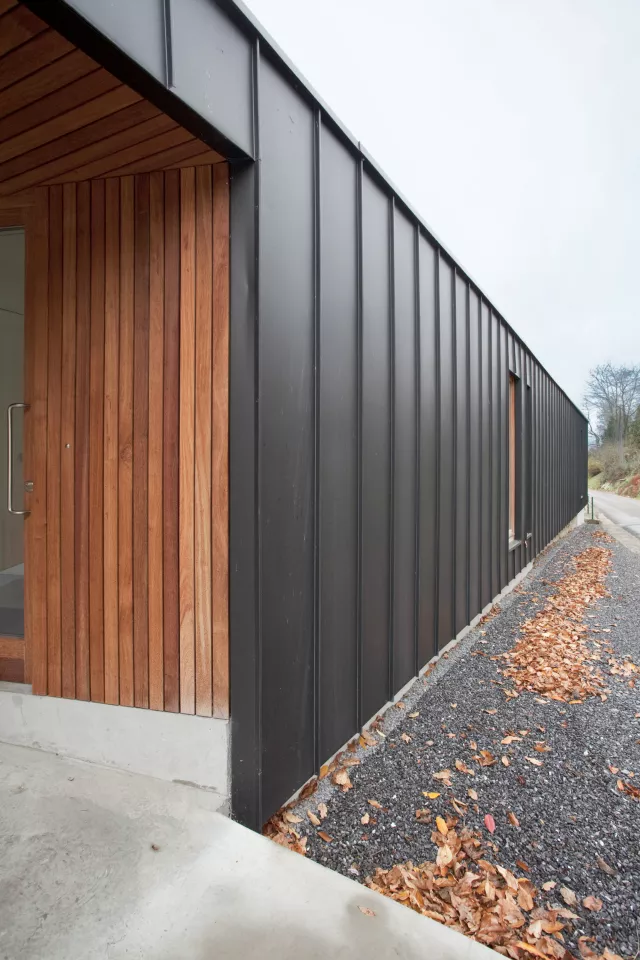  Habitation_contemporaine_zinc_pierre_Hamois